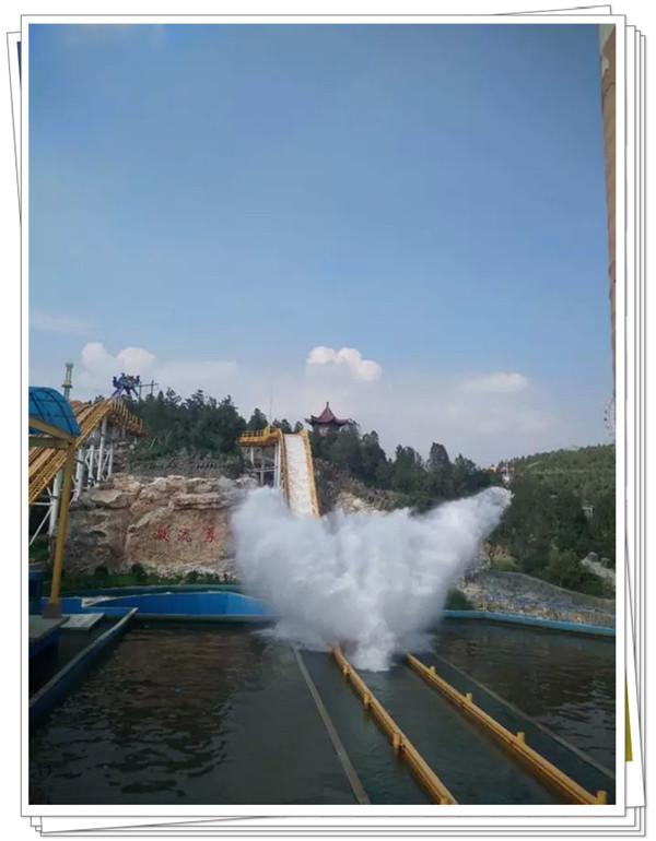 易視界精英們?cè)谟淇斓耐嫠? width=